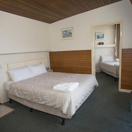 Corio Bay Motel Room photo