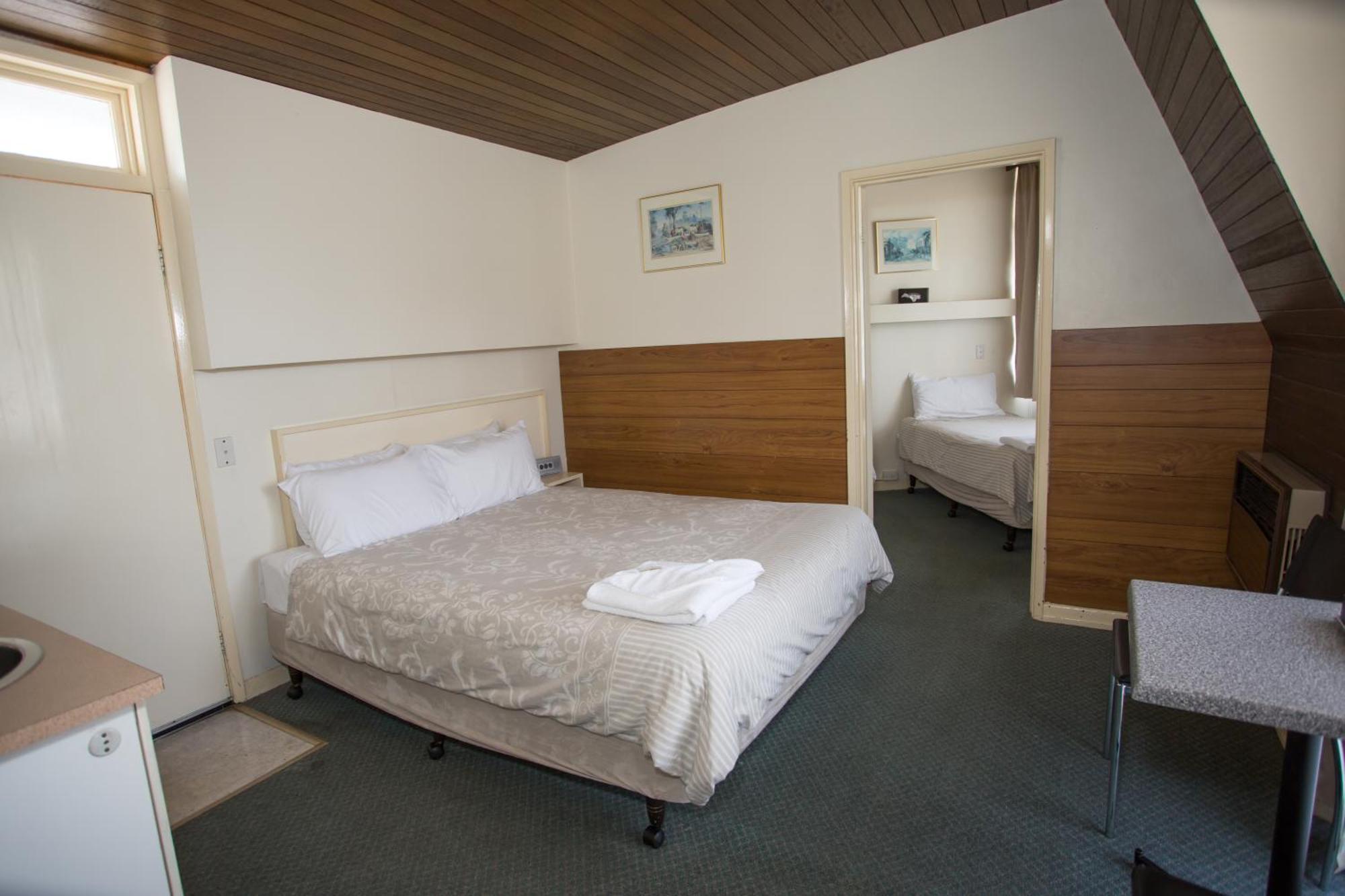 Corio Bay Motel Room photo